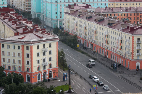 Сколько ехать на поезде из Санкт-Петербурга до Мурманска?