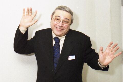"Мы очень рады": 76-летний Петросян доволен, что стоит