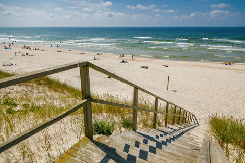 Забудьте про Сочи и Анапу: тихий и чистый курорт в Краснодарском крае, о котором мало кто знает – песчаные пляжи и теплое море   