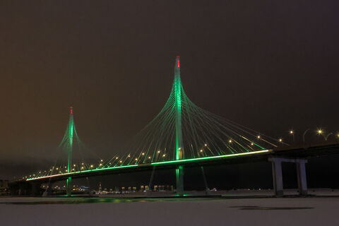 Март как часы: холодный ветер в Петербурге не отступает