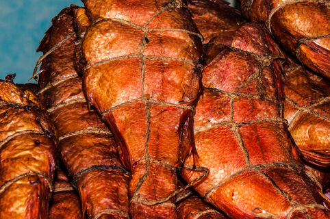 Жители Норвегии кормят этим продуктом собак: а у нас его подают на праздничный стол 