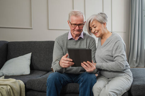 Не Москва и не Питер: где живут самые богатые пенсионеры и сколько они получают