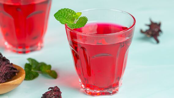 Идеальная кислинка: приготовить вкусный морс из калины проще простого