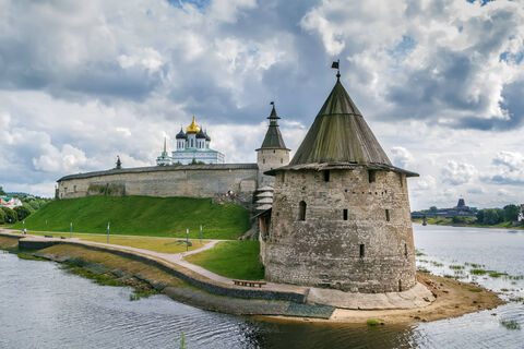 Древний кремль, который был заложен после VIII века: выдержал 26 осад и остался целым - что здесь посмотреть