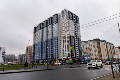 Новый асфальт и меньше пробок: как меняются дороги в Приморском районе Петербурга