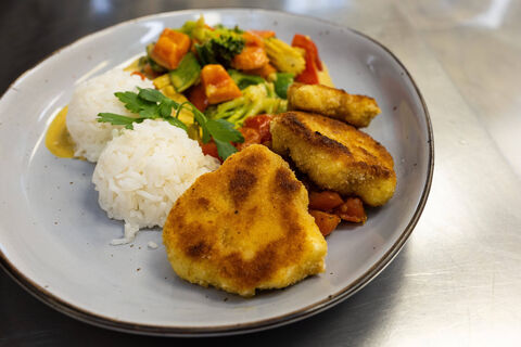 Постные котлеты из двух ингредиентов – вкуснее и сочнее мясных: поразят даже мясоедов-скептиков