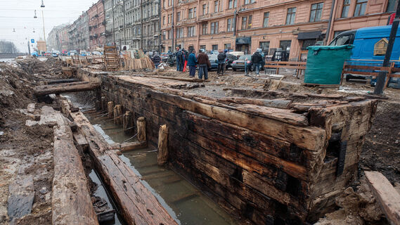Археологи, старый водопровод