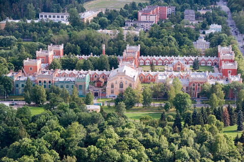 Как добраться до Петергофа с Московского вокзала?