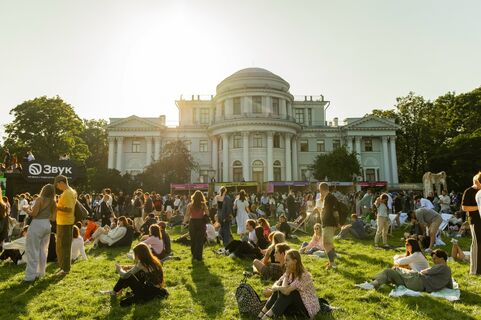 Пикник Афиши x Сбер объявляет вторую волну артистов в Петербурге