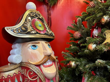 Петербургский «Щелкунчик»: Умаров раскроет Чайковского на съемках в Северной столице