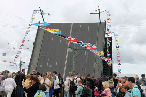 мост, разводной мост