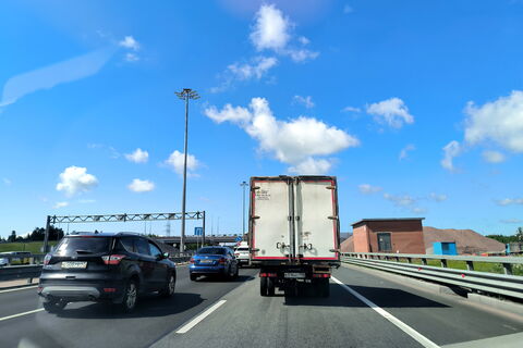 Вес имеет значение: почему грузовикам тяжелее 3,5 тонн закроют КАД