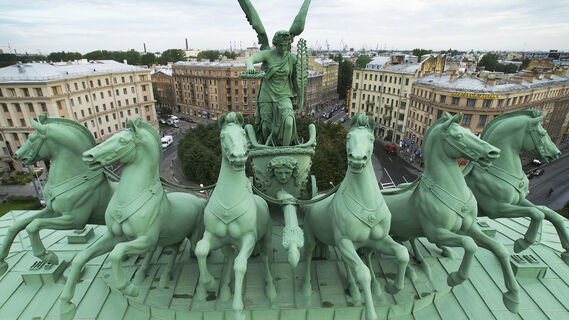 Нарвские ворота