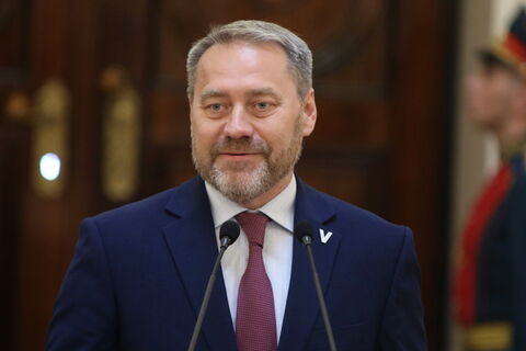 От табу на «парилки» до стройки метро: с чего депутаты Мариинского дворца начали работу