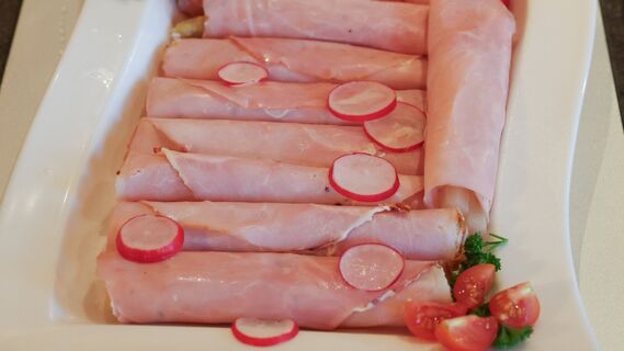 Как приготовить начинку для рулетиков из ветчины без сыра