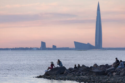 Лахта-2 и Лахта-3: публичные слушания внезапно приостановлены