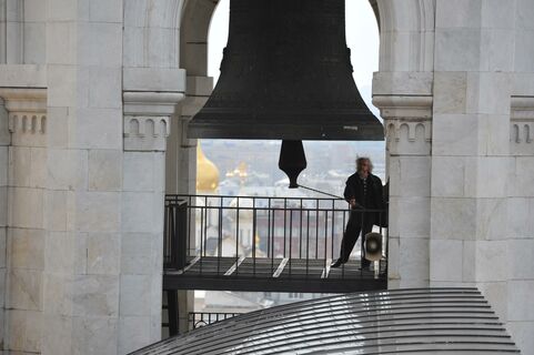 Можно ли будить Петербург колоколами по выходным: в ЗакСе обсудили право на громкие богослужения