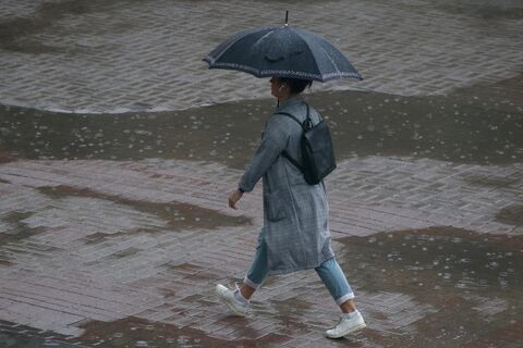Град после +28°: синоптик рассказал, как южный циклон и низкое давление «встряхнут» Петербург