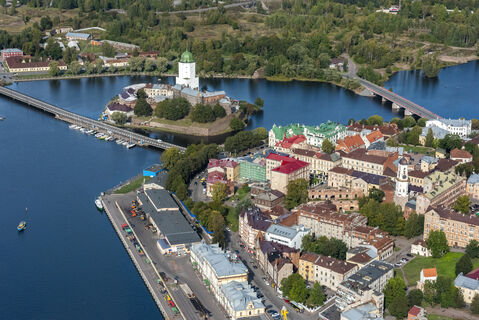 Крепость России, построенная шведами в XIII веке: за свое существование сменила 4 страны - как добраться, что посмотреть