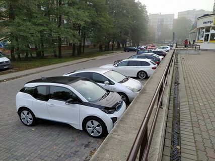 парковка электромобилей