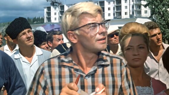 Александр Демьяненко в роли "Шурика"