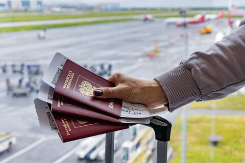 Будильник на три ночи во вторник: действительно ли это час самых дешёвых билетов