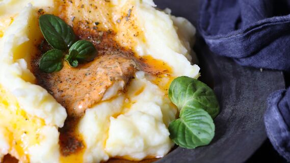 Шеф-повара добавляют в пюре один продукт: гарнир становится в разы вкуснее