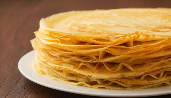 Блины на муке и воде - главное правильно соединить: не рвутся, без комков - целая стопка за 20 минут 