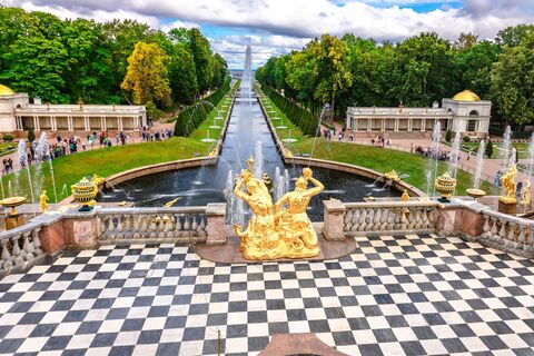 Русский ответ Версалю: величественный Петергоф — дата открытия фонтанов в 2026 году