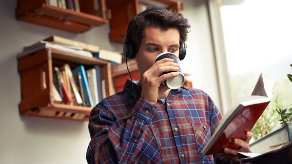 Скандалы, интриги, расследования: вот в каком порядке читать книги «Песнь льда и пламени»