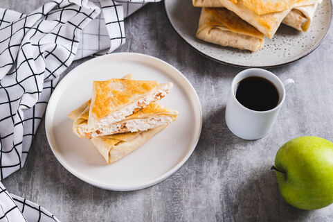 Готовлю конвертики из лаваша — получаются хрустящими и вкусными: идеальный завтрак перед школой