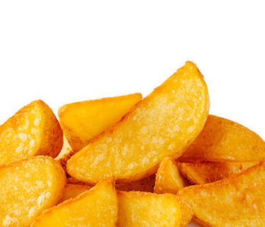 Золотистая корочка, нежная мякоть, аппетитный хруст: как пожарить идеальную картошку - рецепт от шефа