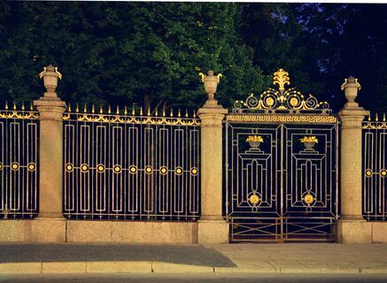 ворота, парк