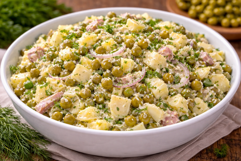 Максимально простой салат за 10 минут: беру всё, что под рукой — и вкуснятина готова