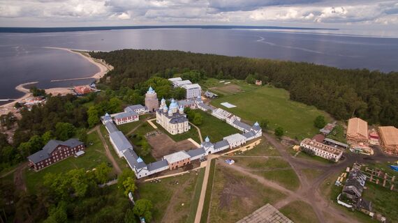 Остров Коневец