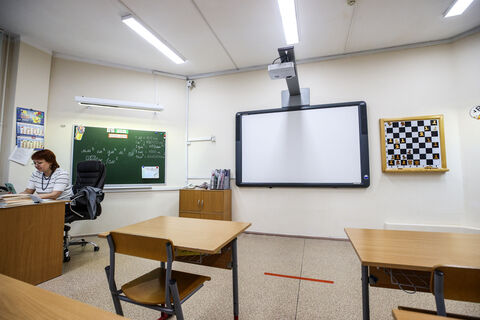 Карантин в школах Петербурга: 58 классов дома после вспышки инфекции