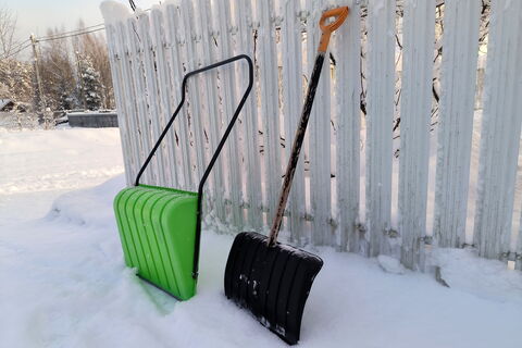 Снег — это новый тренер: сколько калорий сгорает под лопатой у россиян