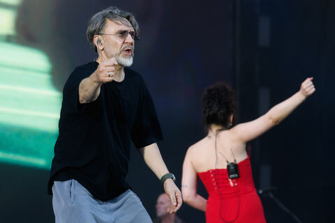 Запретят мат — Шнуров уйдёт со сцены: музыкант пообещал прекратить выступления