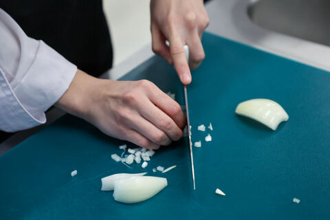 Нарезка лука