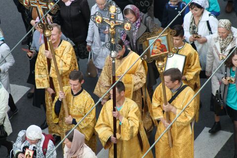 Главный праздник Петербурга парализует центр: где запретят стоять с полуночи 11 сентября 
