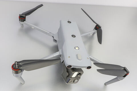 Дроны над Петербургом: Комитет по экологии развеял слухи о «закрытом небе»