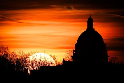 Тайник с золотом и призрак Распутина: эти и другие городские легенды загадочного Питера