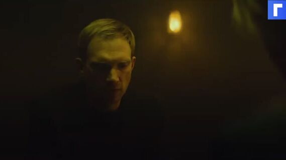 В трейлере сериала «Медиатор» показали поцелуй Андрея Бурковского и Юлии Пересильд