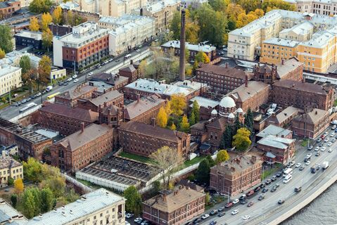 Почему тюрьму «Кресты» в Петербурге назвали именно так