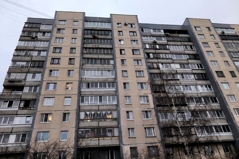 Отключили по ошибке: в Петербурге семье вернули свет после промаха компании