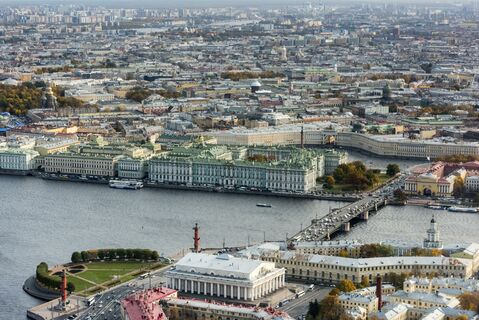 Айн Рэнд вернулась в Петербург: открыт музей-квартира на Невском