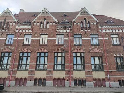 Российский город с духом Средневековой Европы: узкие улочки и замки - все, как в рыцарском романе