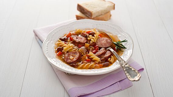Спасет, когда времени в обрез: как приготовить вкуснейший суп всего за 5 минут