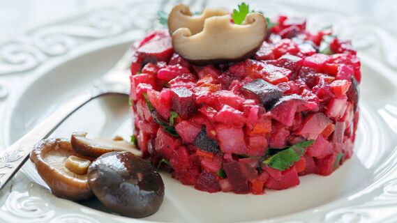 Чем можно заменить сервировочное кольцо для салатов