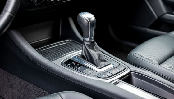 Перепутала педали: в Выборге женщина-водитель влетела в шашлычную